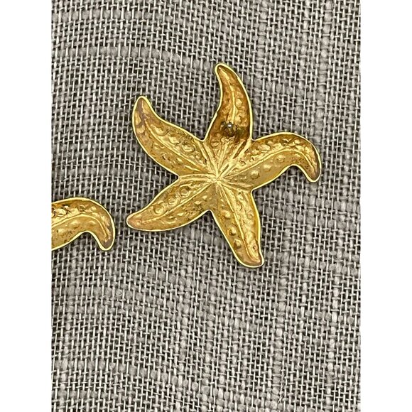 Starfish Pierced Earrings Gold Tone 1.25" Textured Lightweight Stud Post - Picture 6 of 10